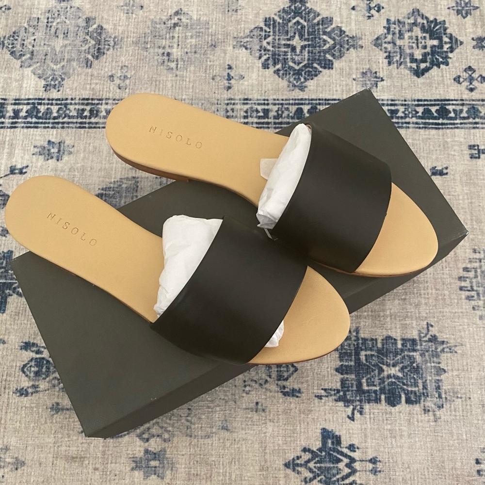 Nisolo Isla Slide